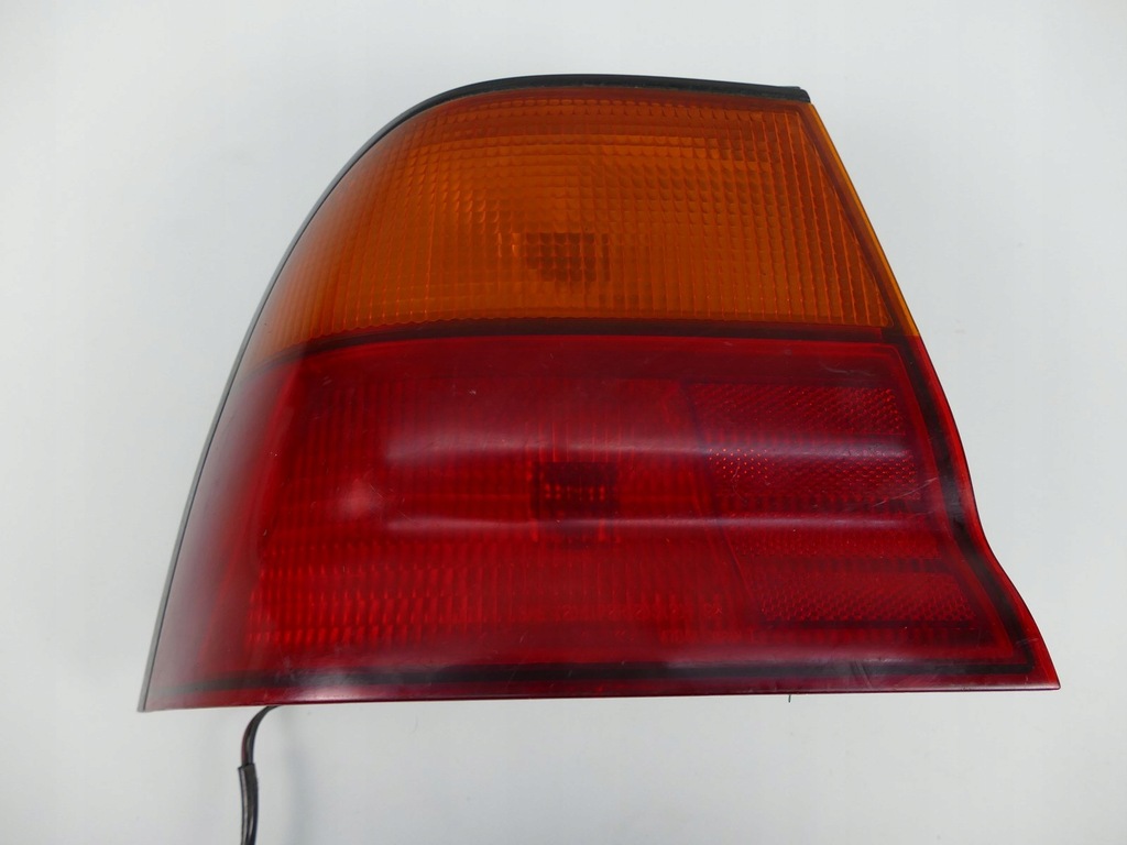 фото №1, Nissan maxima лампа левый задняя левая задняя