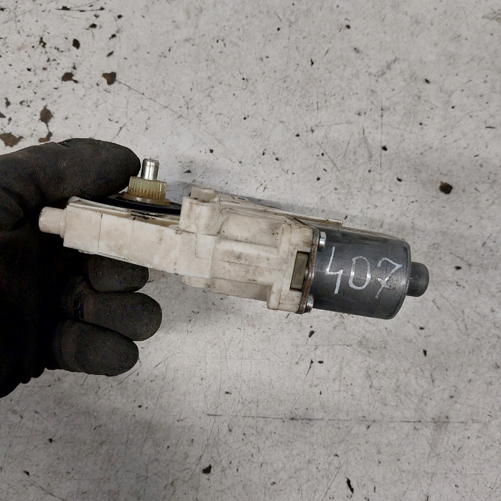 фото №8, Peugeot 407 моторчик скло правий задня brose 0130822200 999066-103