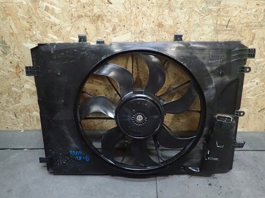 фото №1, Корпус вентиляторов mercedes b klasa w246