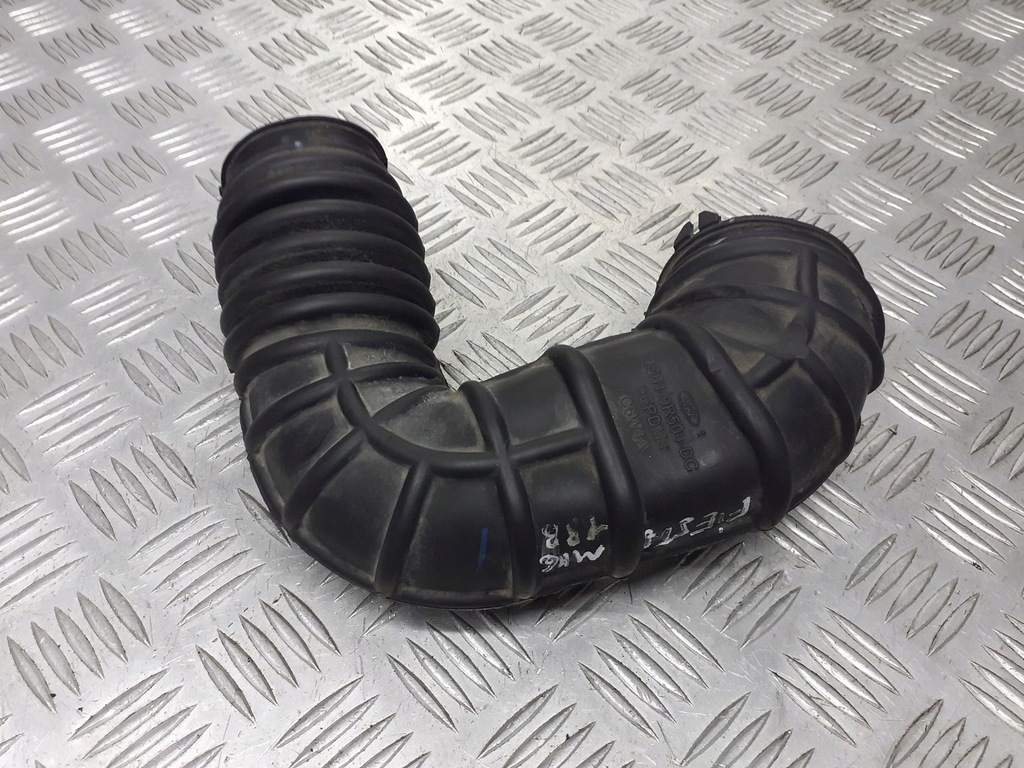 фото №1, Шланг воздухозаборник воздуха ford fiesta mk6 1.3