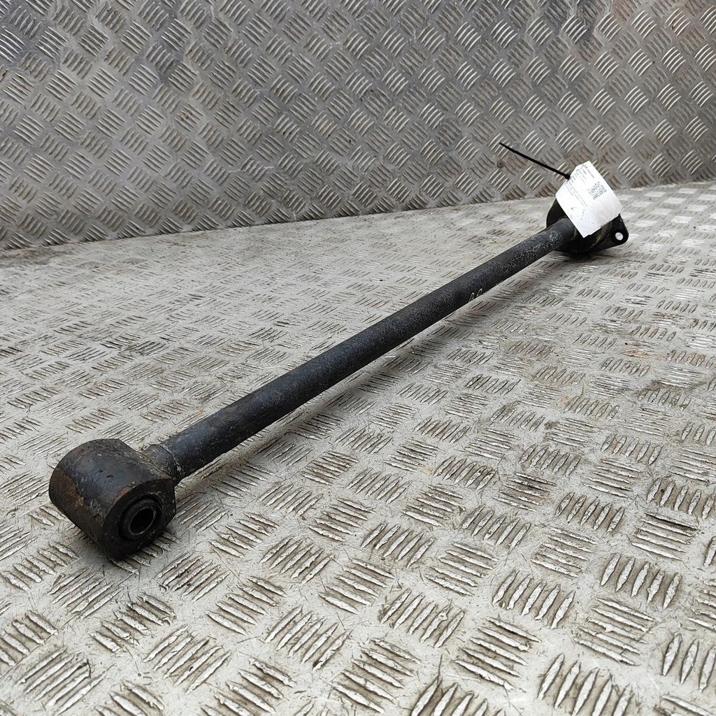 фото №2, Land rover defender 2003 правая сторона верхний рычаг задний