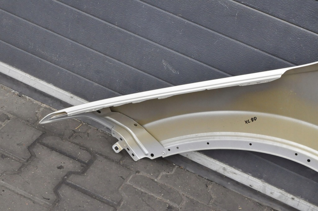 фото №9, Volvo xc90 ii крыло правый перед передний 719