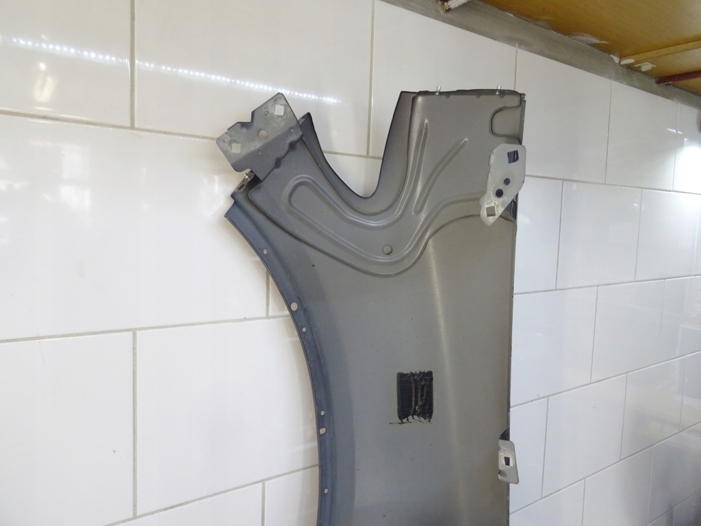 фото №9, Alfa romeo stelvio крила передній правий + молдинг llu lift