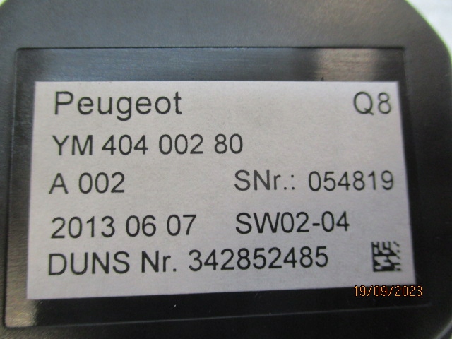 фото №8, Peugeot rcz приборная панель часы консоли панели приборной панели ym40400280