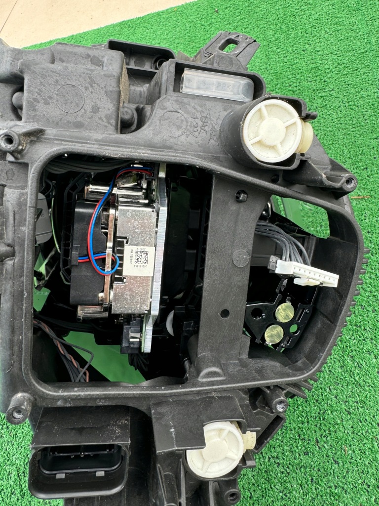 Фара передняя правый  mini cooper f55 f56 рестайлинг  2019- full led Оригинал