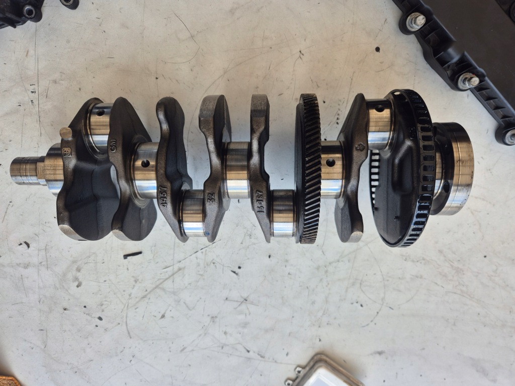 фото №1, Wał коленчатый opel zafira c insignia a insignia b 2.0 cdti b20dth 170km