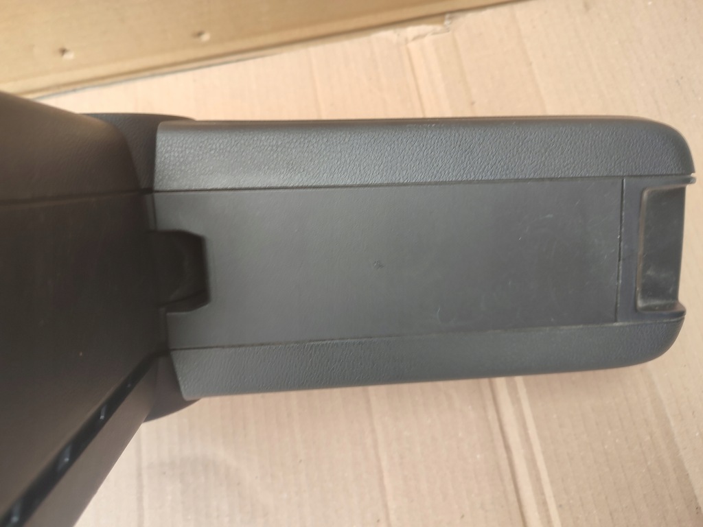 фото №6, Підлокітник skoda rapid lift europa 67tys пробіг