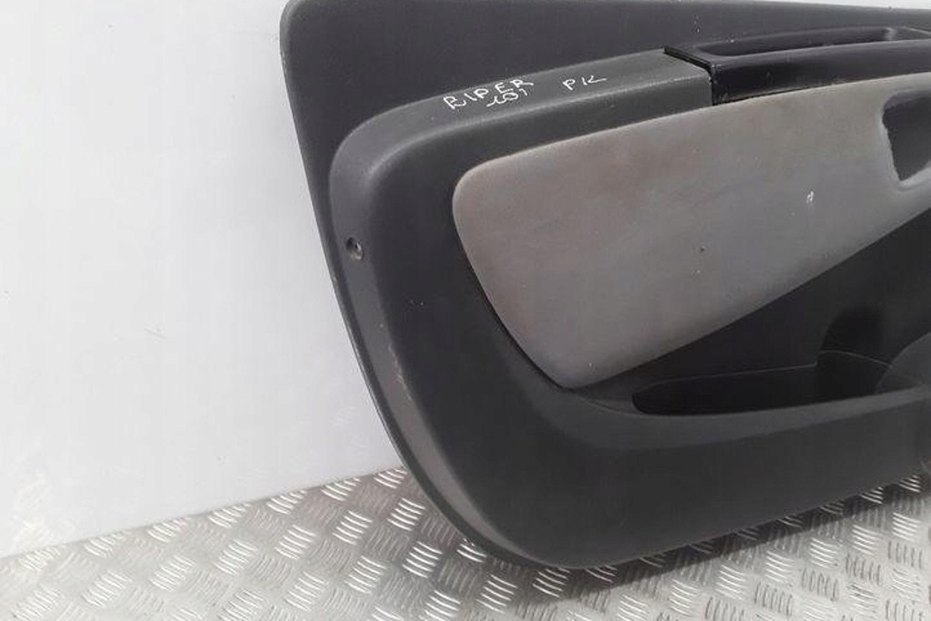 фото №8, Обшивка передних левых дверь peugeot bipper tepee 7354965220e 1.4l дизель