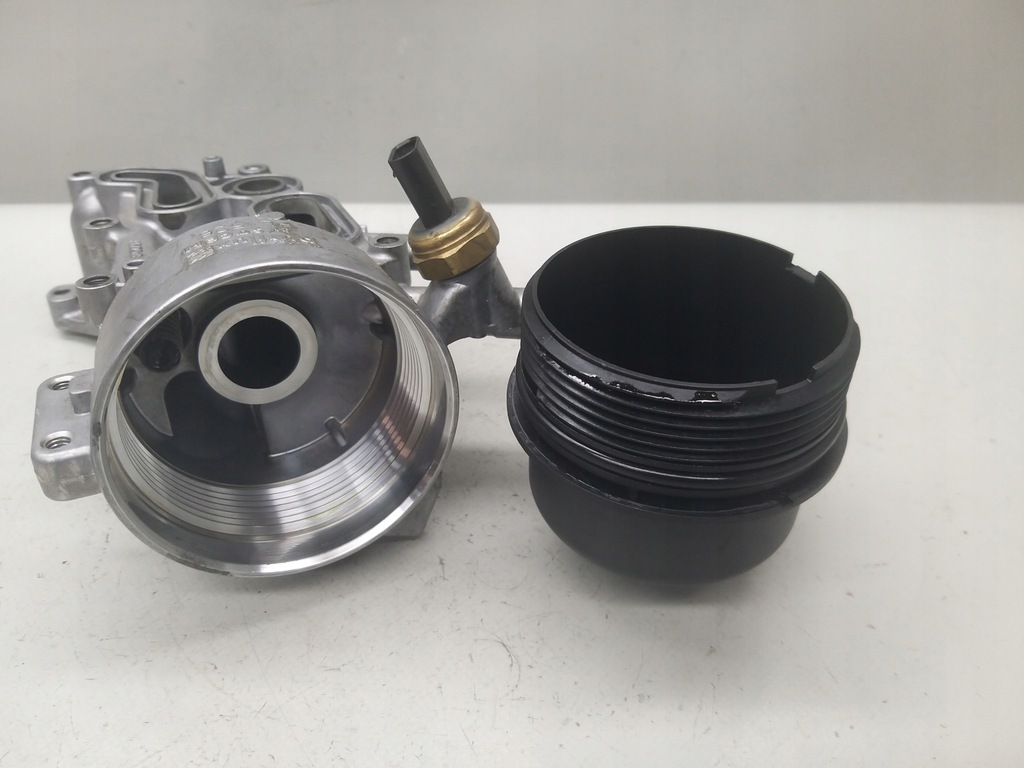 фото №10, Корпус основание фильтра масла 1.6 thp 5g06 508 ii c5 ds7 3008 v86437458001