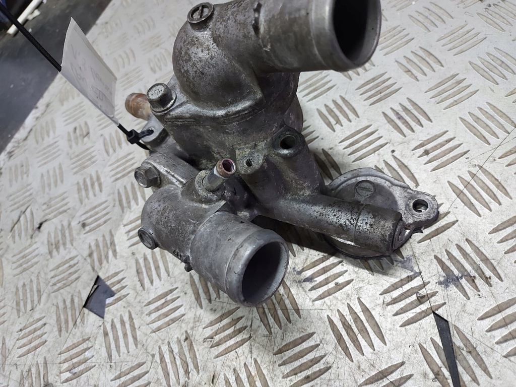 фото №1, Корпус термостата lancer viii x asx 1.8 бензин