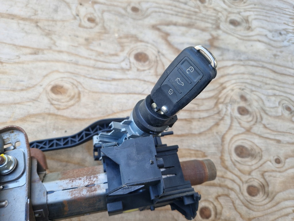 фото №12, Колонка кермова замок запалювання ключ skoda superb ii eur