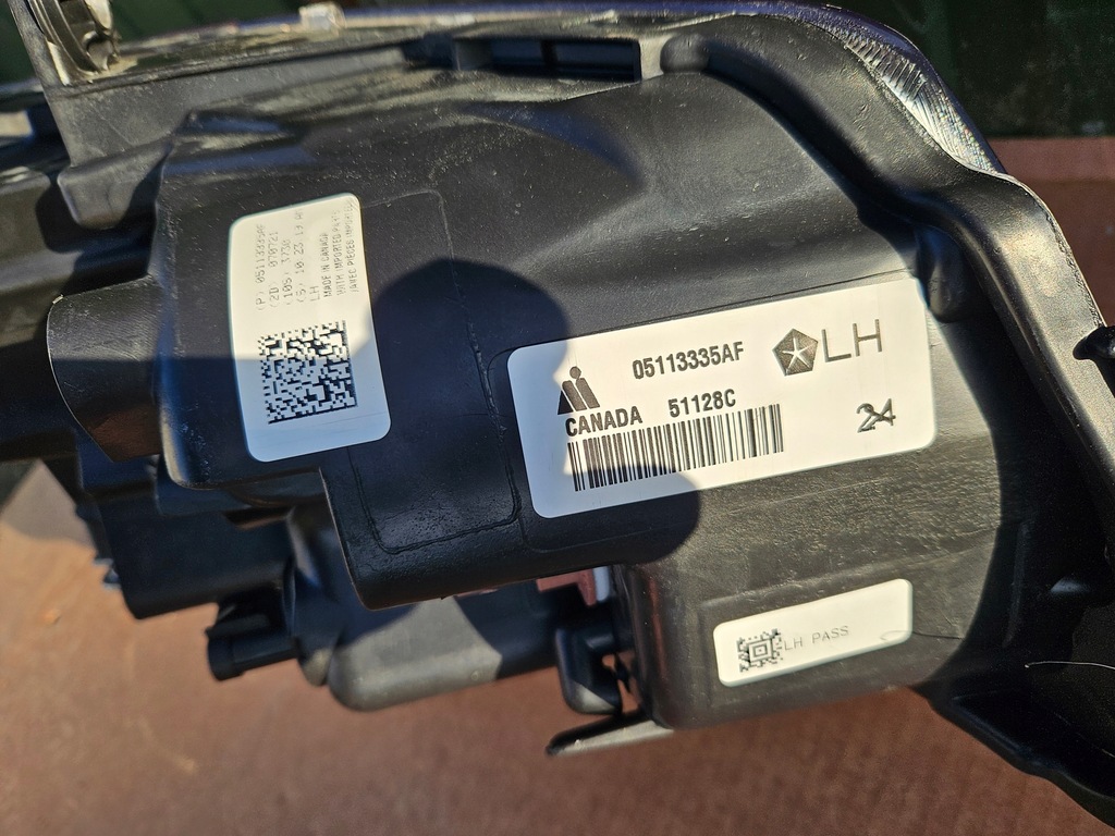 фото №7, Chrysler voyager ксенон левый nowa оригинал 51128c