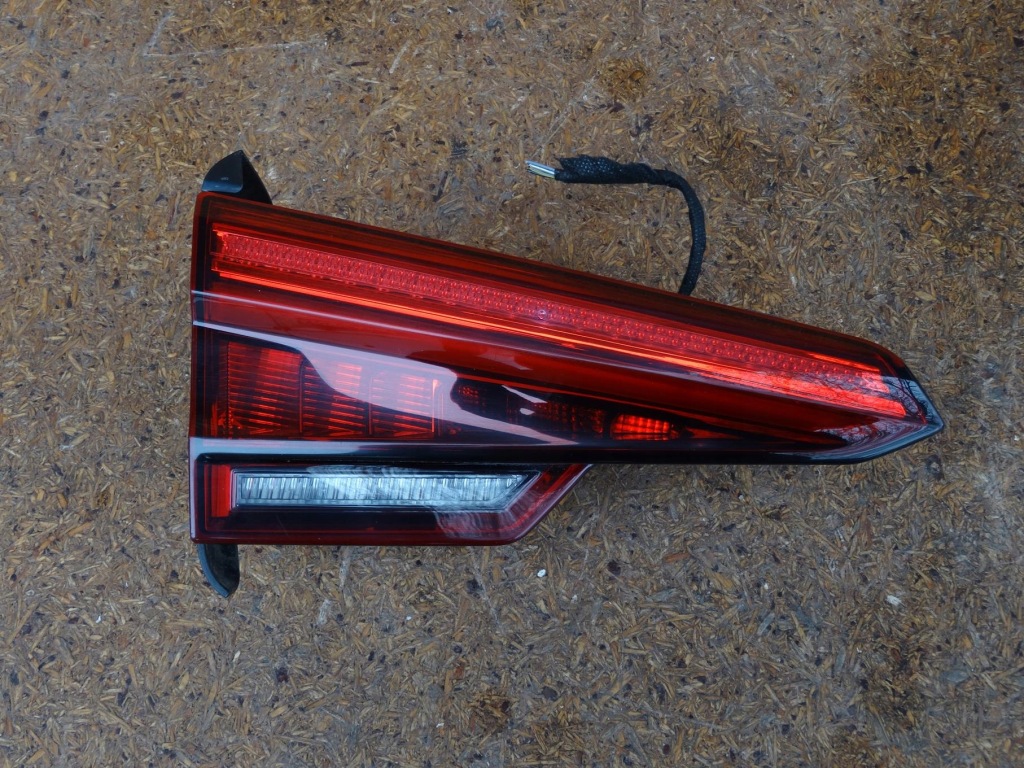 Купити Audi a4 b9 8w5 седан sline 15-19 фара фари led задній комплект правий ліва