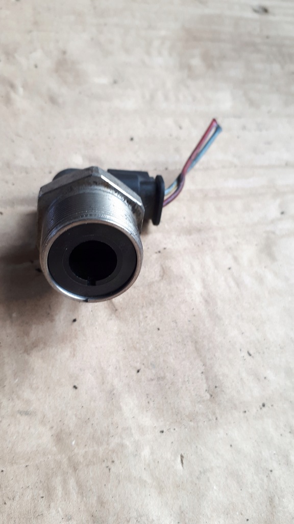 фото №6, S4 b8 lift a4 s5 датчик насоса топлива 3.0 tfsi 07l127026q