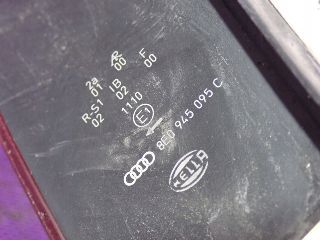 фото №9, Audi a4 b6 sedan 00-05 лампа задняя левая 8e0945095c