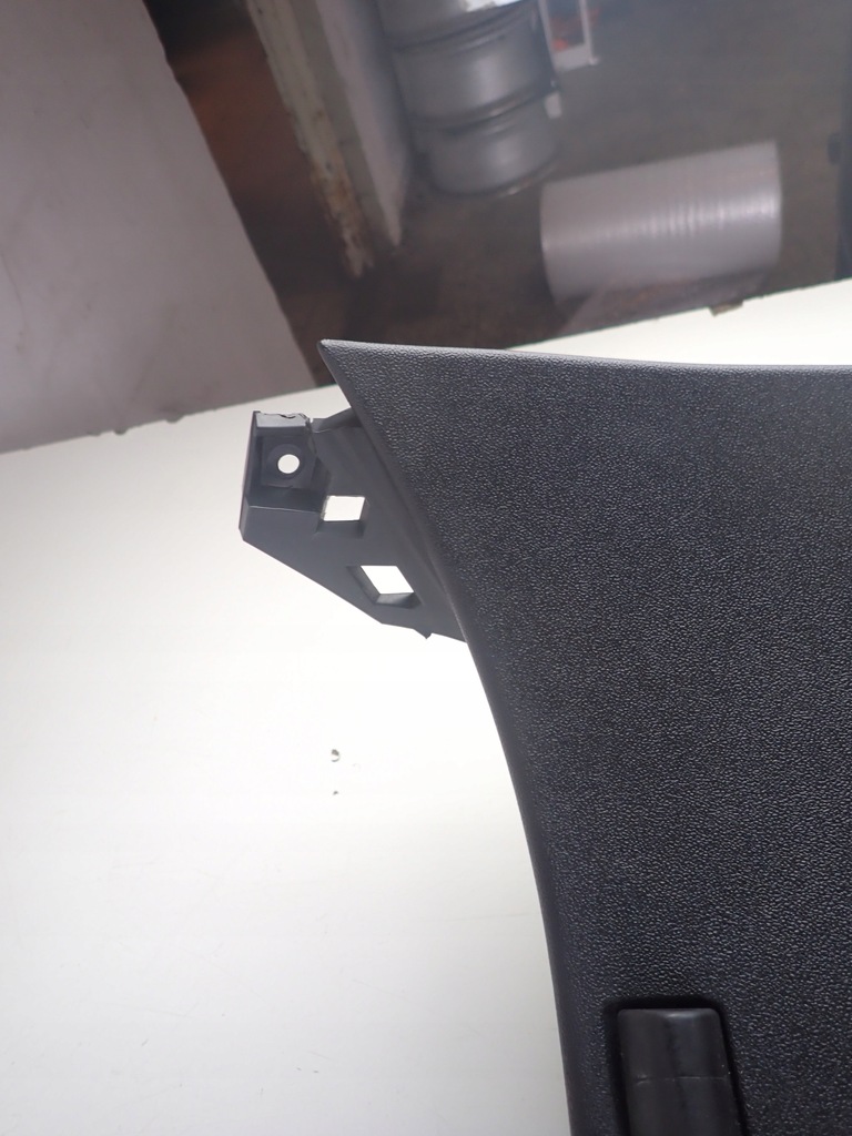 фото №6, Защита обивка крышки багажника citroen ds5 hybrid europa 9687664377