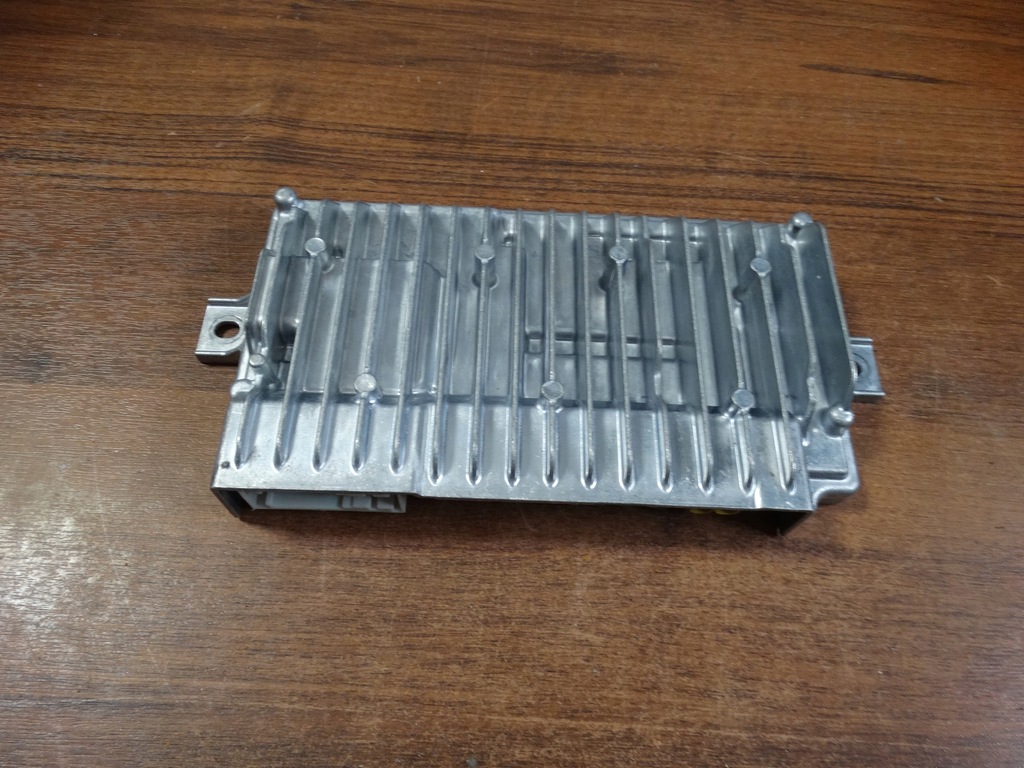 фото №1, Модуль bluetooth камера mercedes w206 w232 1