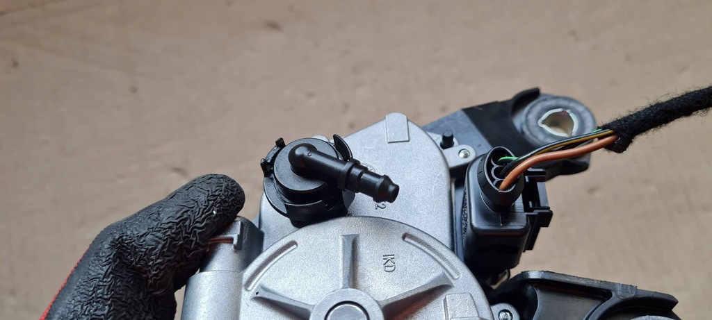 фото №9, Sq8 4m rsq8 q8 моторчик дворники крышки багажника задняя 4k9955711 a6 c8