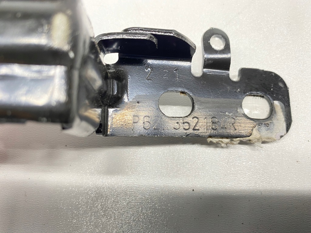 фото №4, Кронштейн кронштейн крыла правый renault megane 4 iv