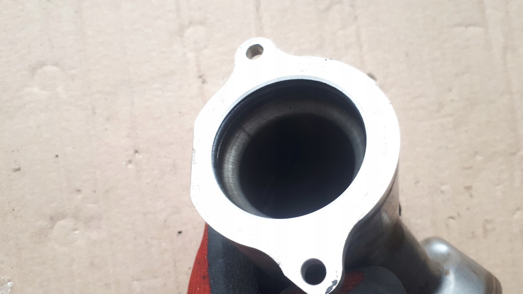 фото №5, A4 b9 8w з'єднувач турбіни 2.0 tdi 04l131111ab a5 q5