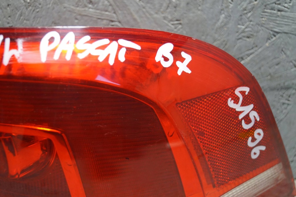фото №11, Vw passat b7 лампа правый задняя s1596