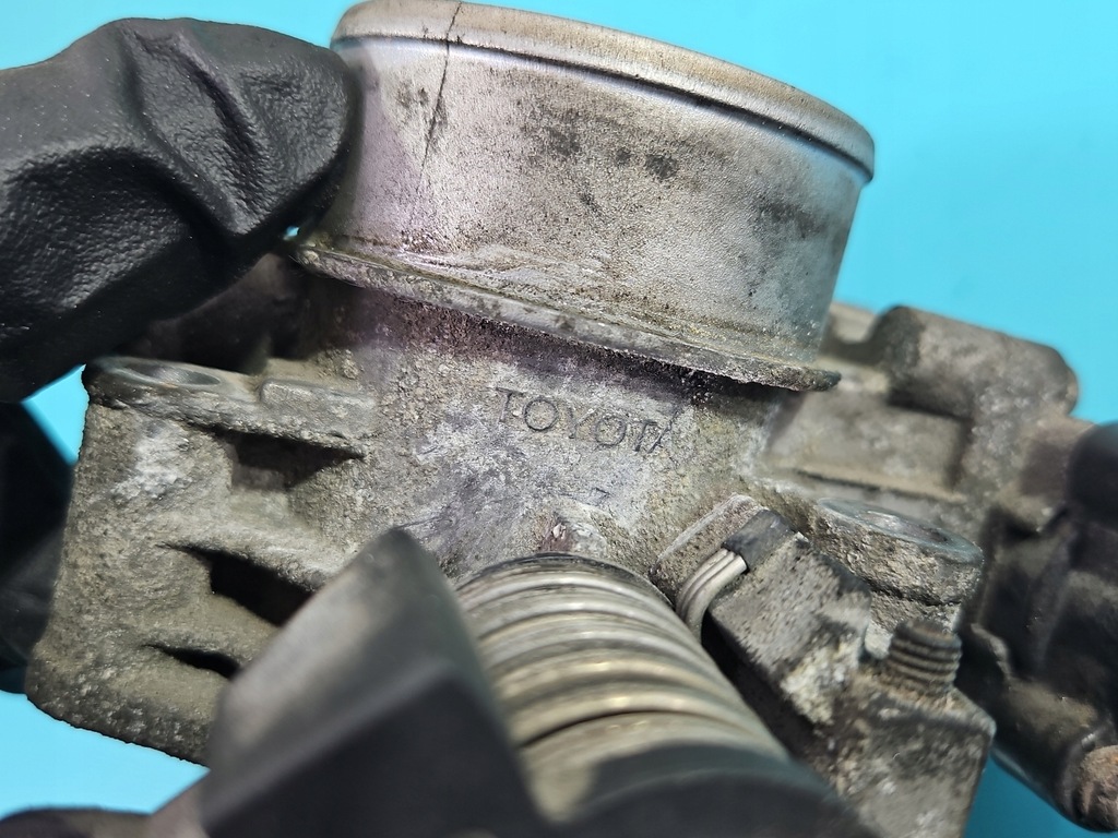 фото №8, Дросельна заслінка toyota corolla e12 22270-22050 1.4 16v