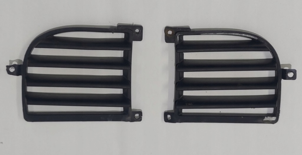 фото №1, Заглушка решітка протитуманної фари mitsubishi outlander 03-