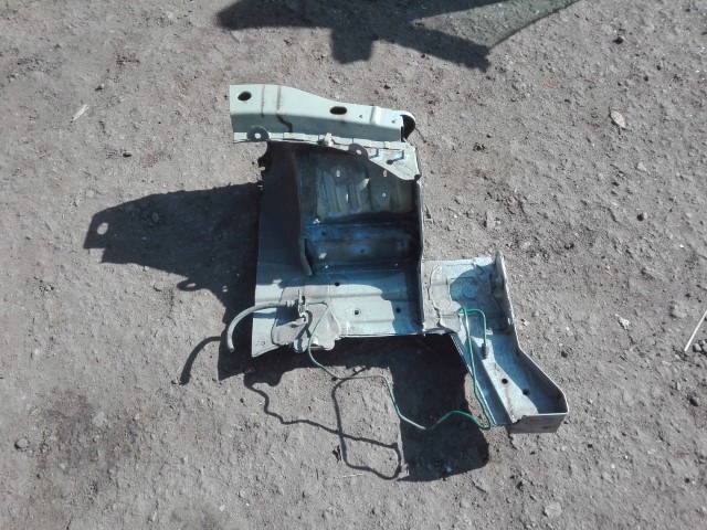 фото №7, Четверть перед передняя правая clio iii