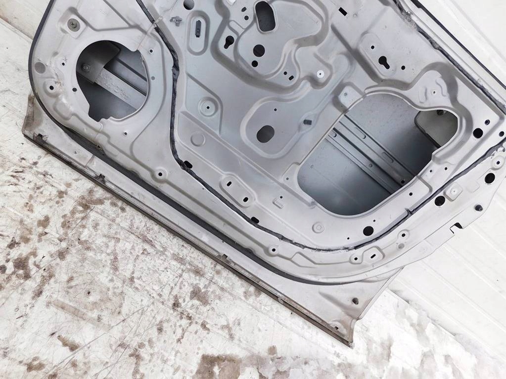 фото №7, Nissan x-trail t30 2005r дверь правый перед