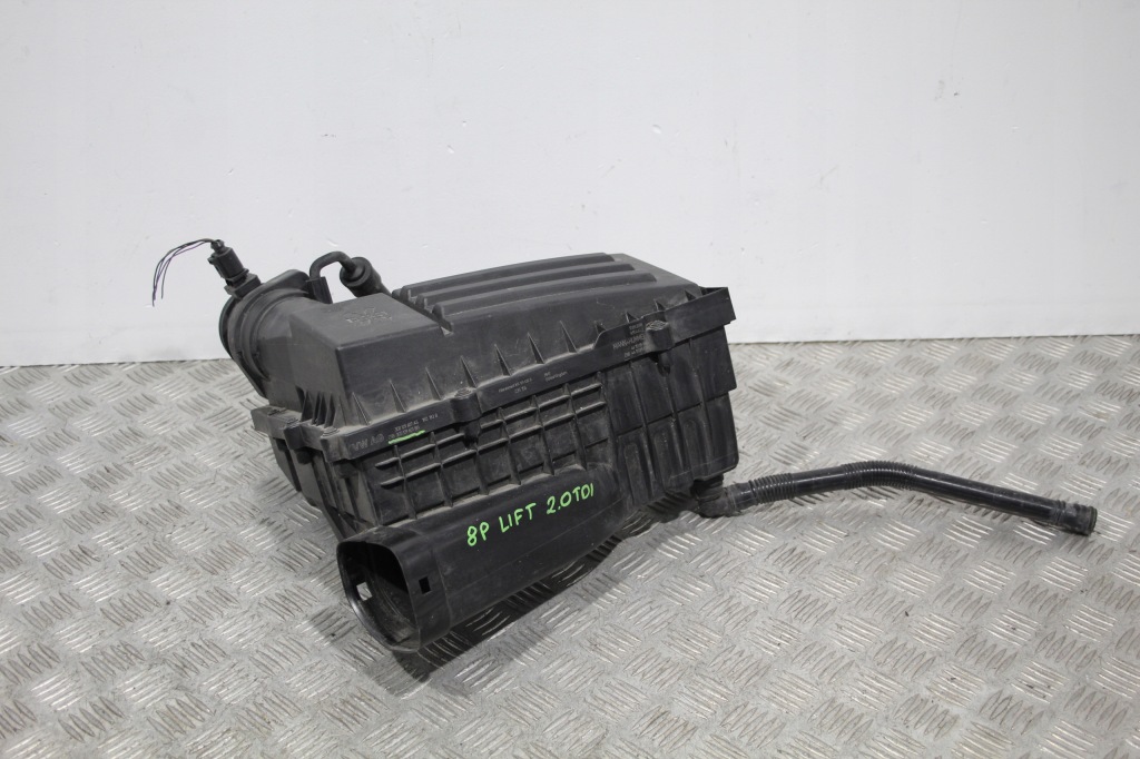 фото №1, Корпус фільтра повітря фільтр audi a3 8p0 8p lift