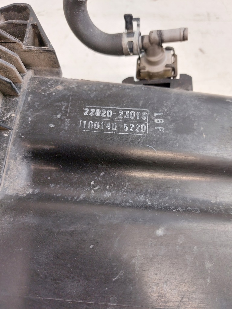 фото №8, Корпус фільтра повітря toyota yaris i 1.0