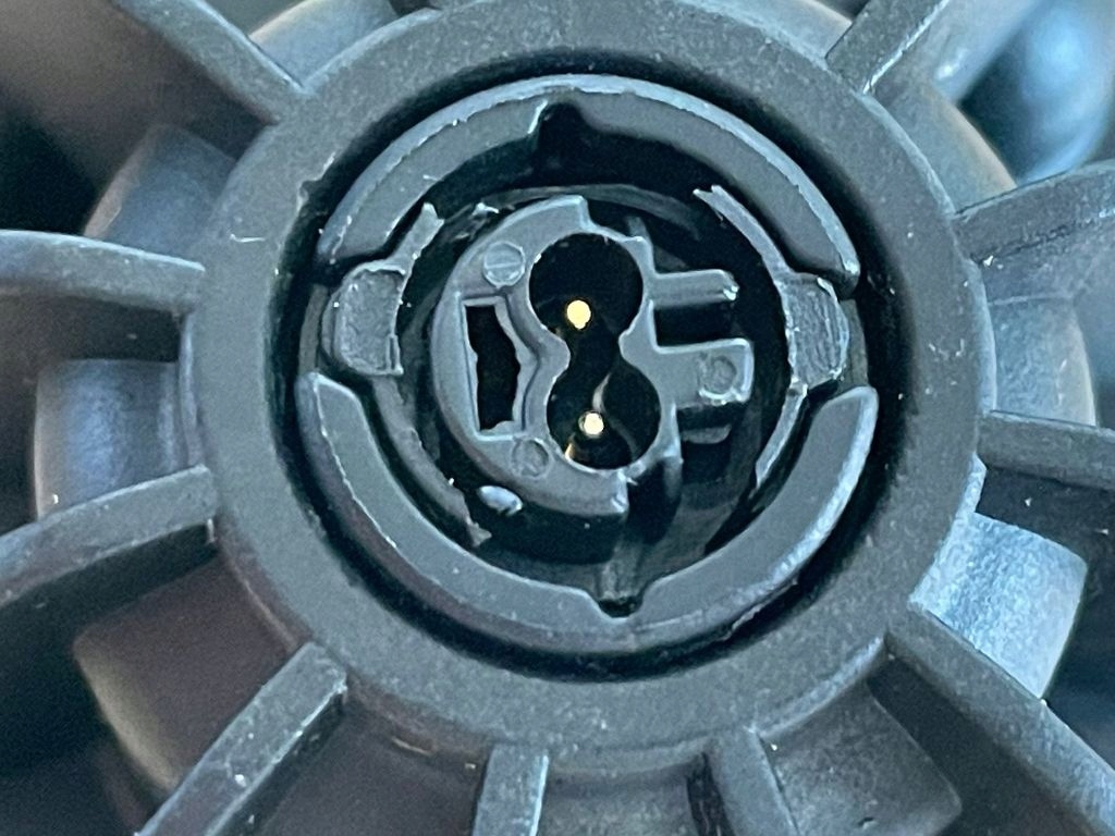 Предохранитель напряжения pirofuz 11 k915463b q4 e-tron born enyag enyac Киев