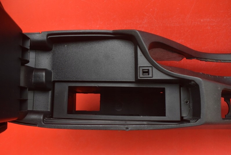 фото №8, Туннель средний подлокотник eu 5p0864251d seat altea xl lift 09-13