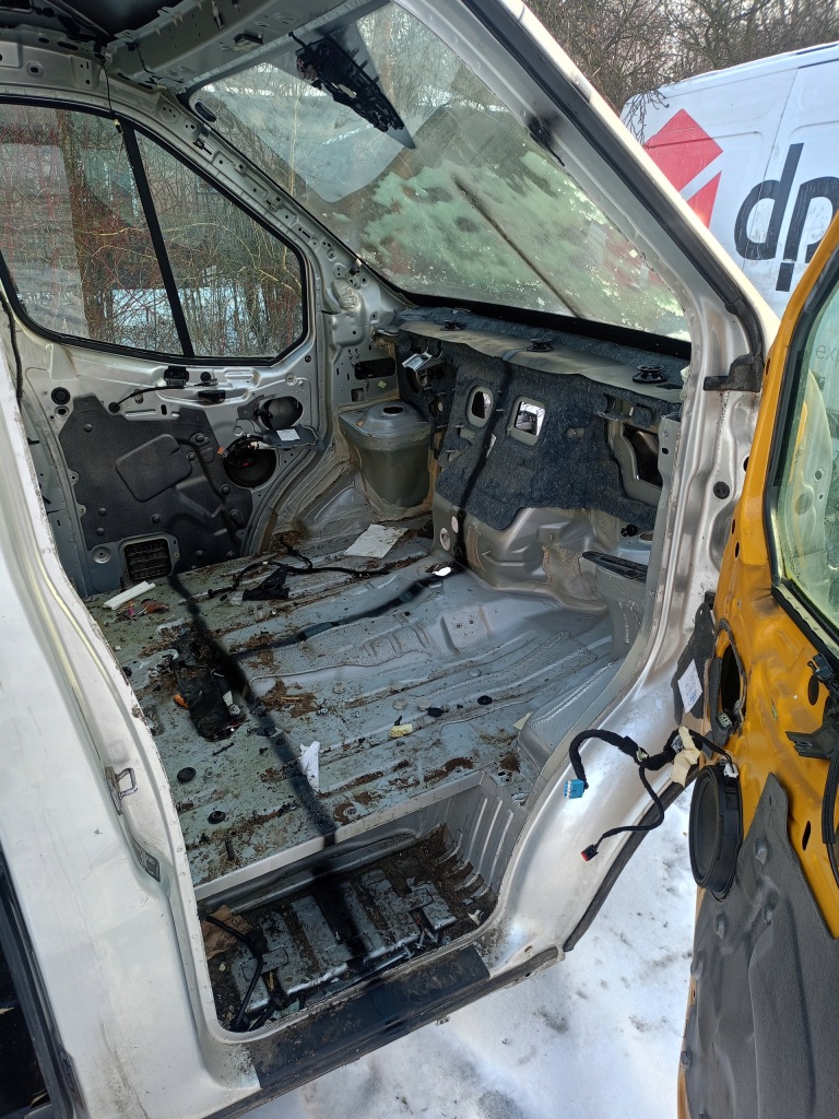 Чверть правий перед ford transit mk8 Доставка