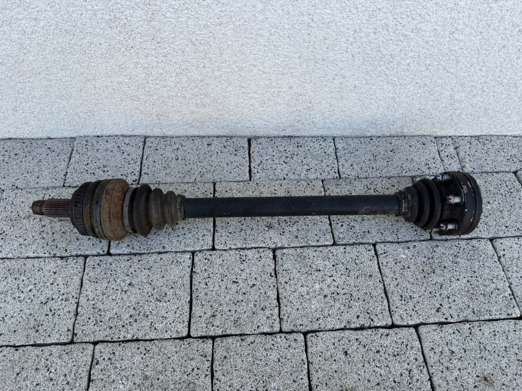 Купити Привідний вал праві задній bmw 3 e46 задня правий 1229496