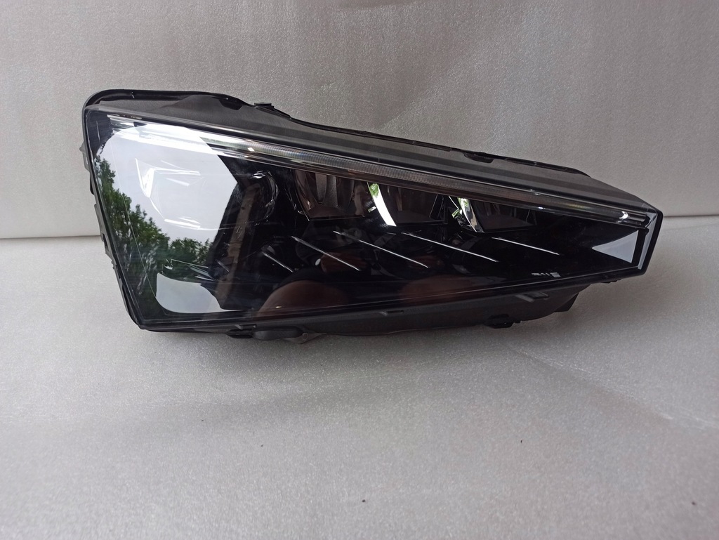 фото №1, Skoda scala led 657 657941016a лампа правый перед