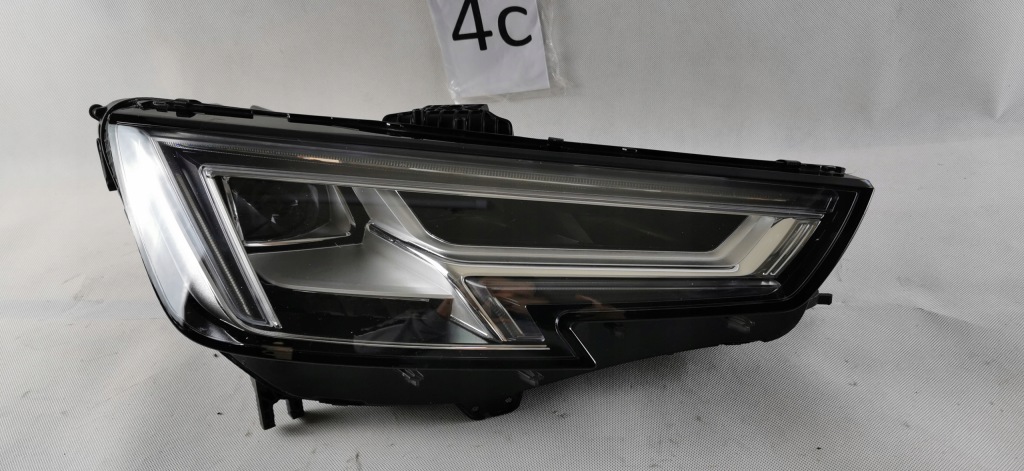Купити Audi a4 b9 full led правий фара 8w0941774