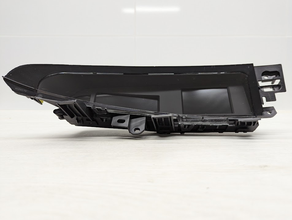 фото №2, Монітор дисплей екран mazda 3 bcd3611j0