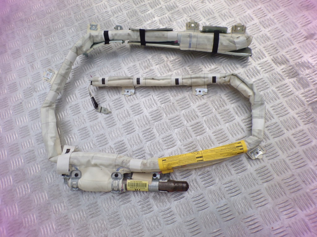 фото №2, Подушка шторка безопасности правая toyota verso lift 13r