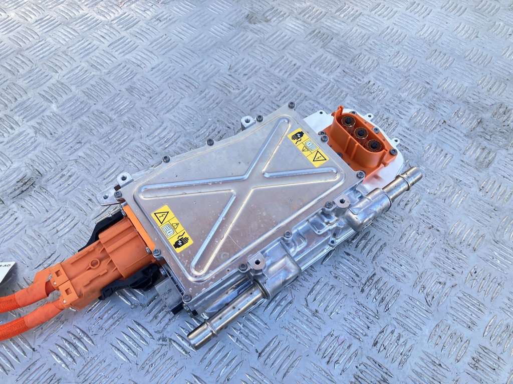 фото №5, Инвертор шланг зарядки range rover evoque ii 19-