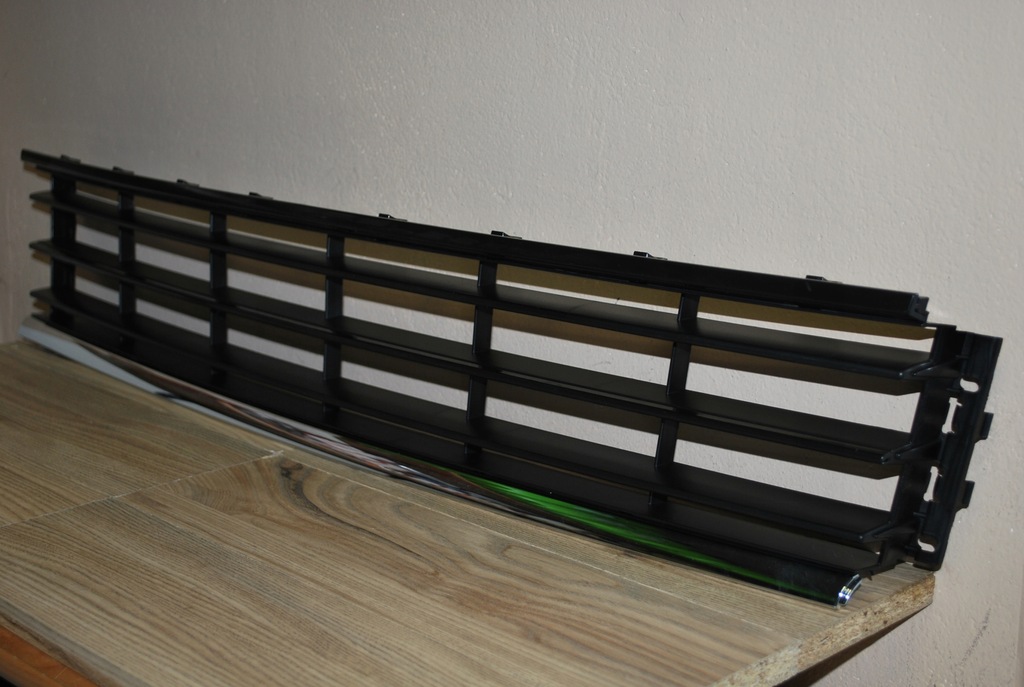 фото №10, Решётка радиатора передний volswagen passat b7 2010 - 2015 3aa853671a с ремень хром