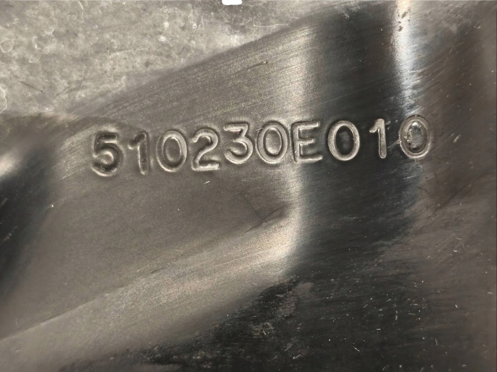 Кронштейн поперечина передній права сторона toyota highlander xu50 510230e010 Недорого