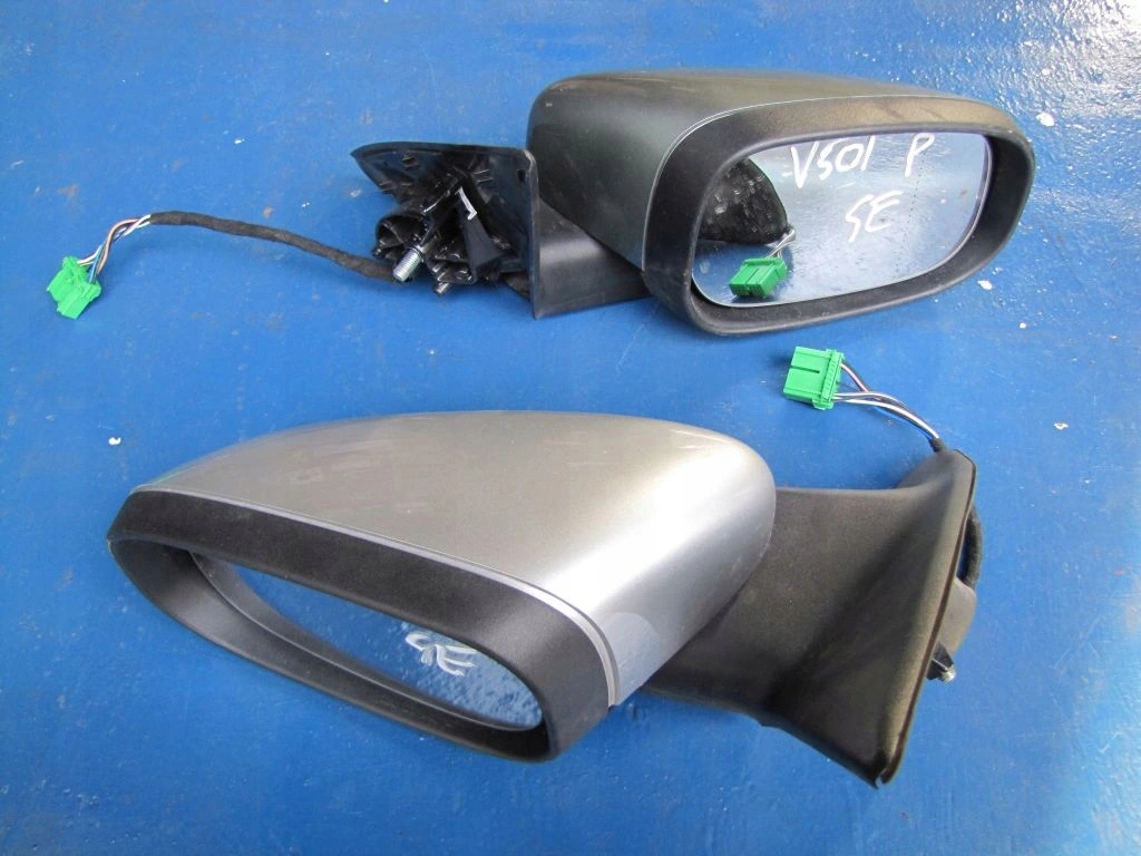 фото №1, Volvo s40 v50 lift - зеркало правое