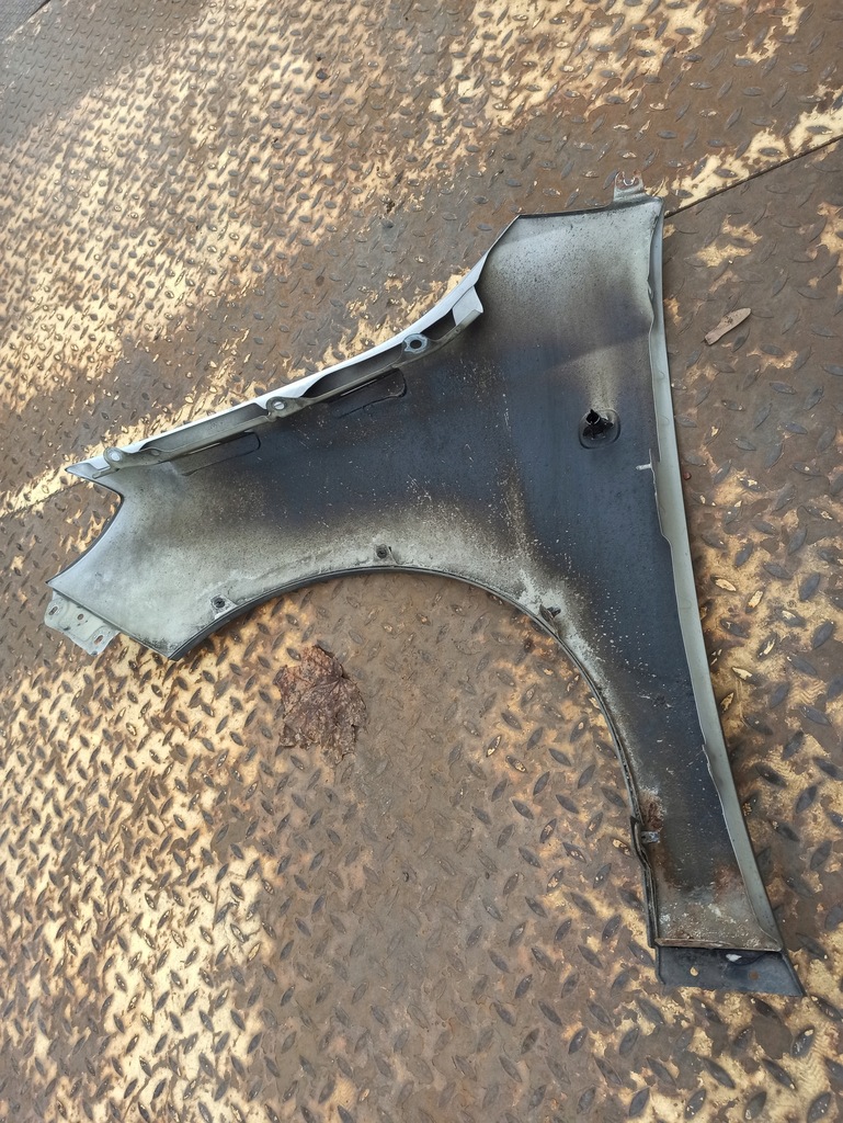 фото №8, Skoda roomster крыло правый перед 9102