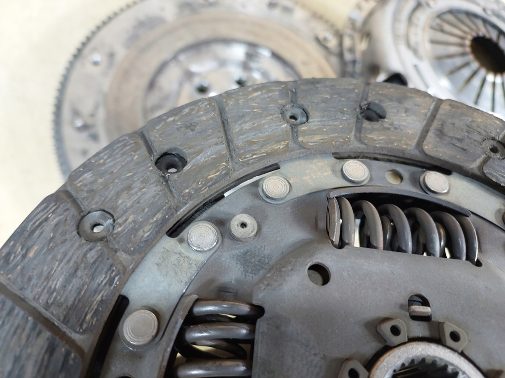 фото №4, Fabia ii 1.2 зчеплення 03d141031d