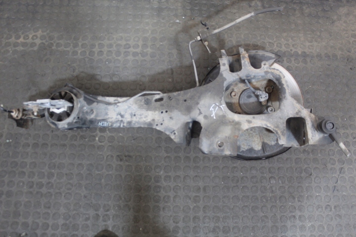 фото №3, Ступица правый задняя volvo s80 ii 2.4d