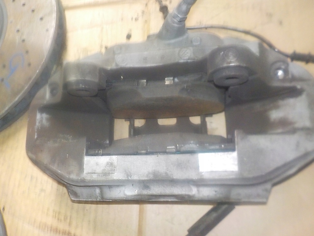 фото №5, Тормозные диски тормозные суппорты тормозные колодки перед mercedes glc x253