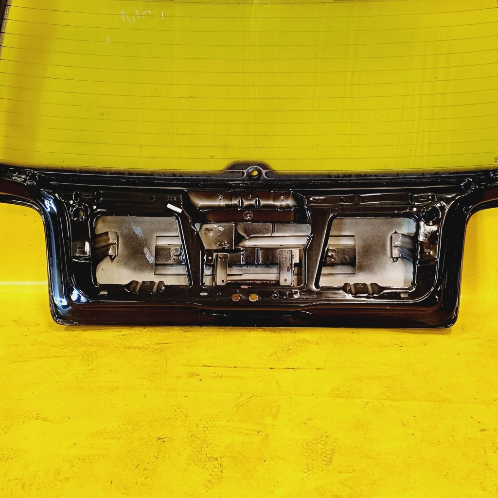 Кришка багажника задня скло багажника vw golf iv 3 дверей hb lak: l041 nr37 Оригінал