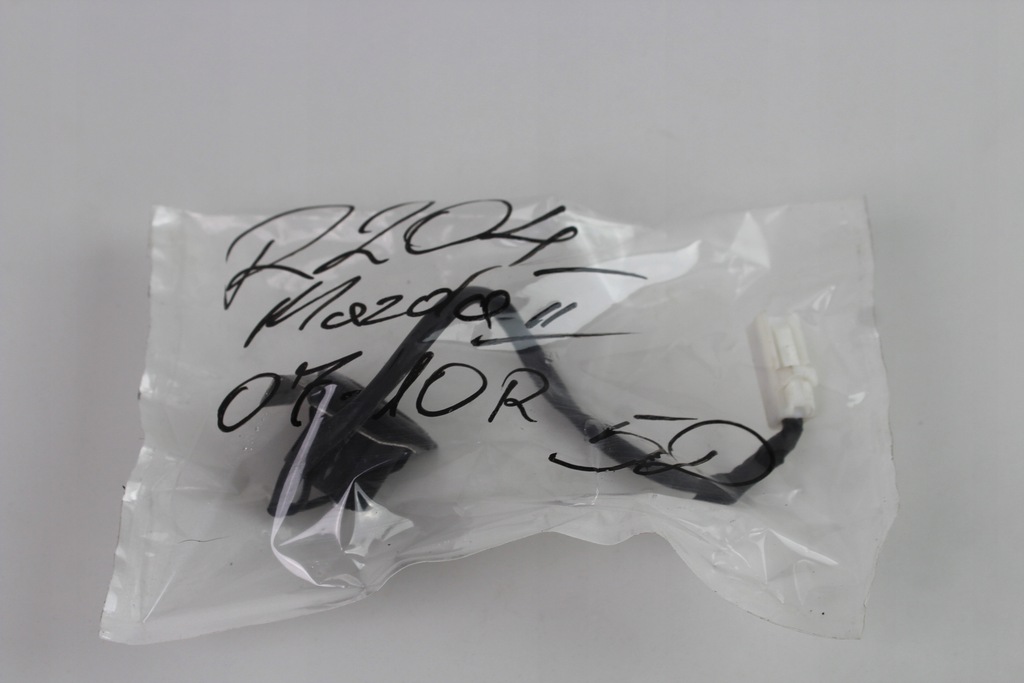 фото №1, Кнопка крышки задняя mazda 2 ii de 07-10r