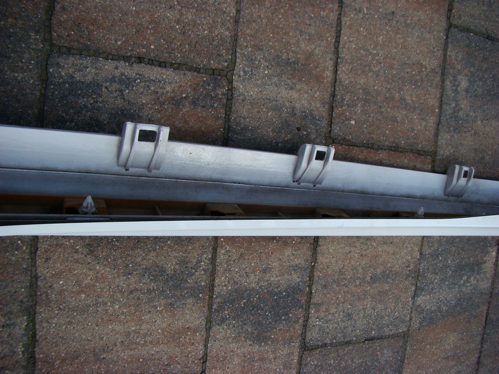 фото №9, Audi rs5 cabrio 8f0 молдинг поріг права поріг